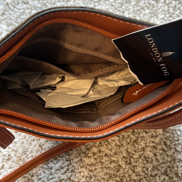 NWT LONDON FOG CROSSBODY - Picture 4 of 4